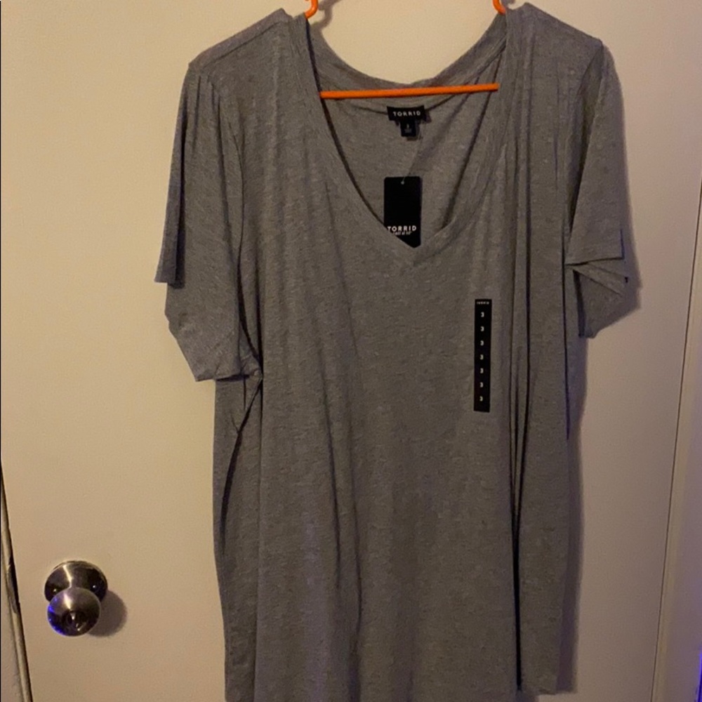 Torrid V neck t shirt